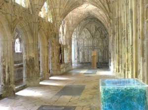 gloucester cathedral cloisters